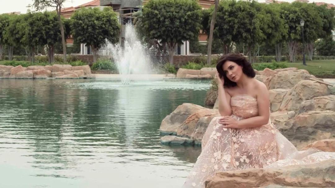 سلاف فواخرجي تكشف تفاصيل تعرضها لحادث "كبير" أفقدها البصر.. فيديو